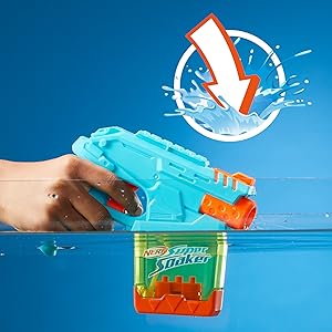 Nerf Super Soaker Mini  Dunk Fill Water Blaster - 3.4 Fluid Ounce Tank